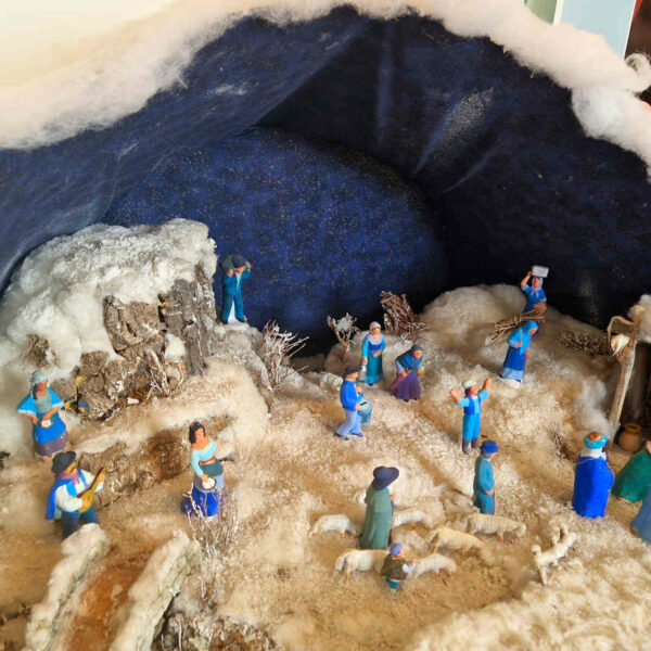 Lucéram, village de Lucéram, Alpes-Maritimes, arrière-pays niçois, village médiéval Provence, photos Lucéram, patrimoine provençal, ruelles pittoresques, village perché, circuit des crèches Lucéram