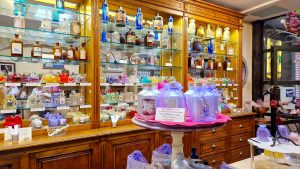 Découvrez « le Parfumoir », un petit bijou de parfumerie à Grasse.
