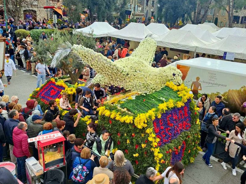 La Fête des violettes en mars à Tourrettes sur loup