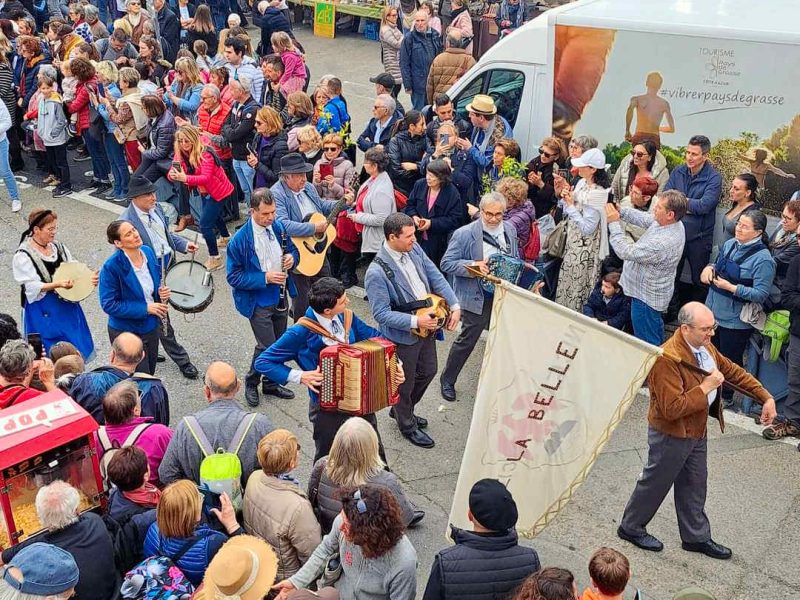 La Fête des violettes en mars à Tourrettes sur loup