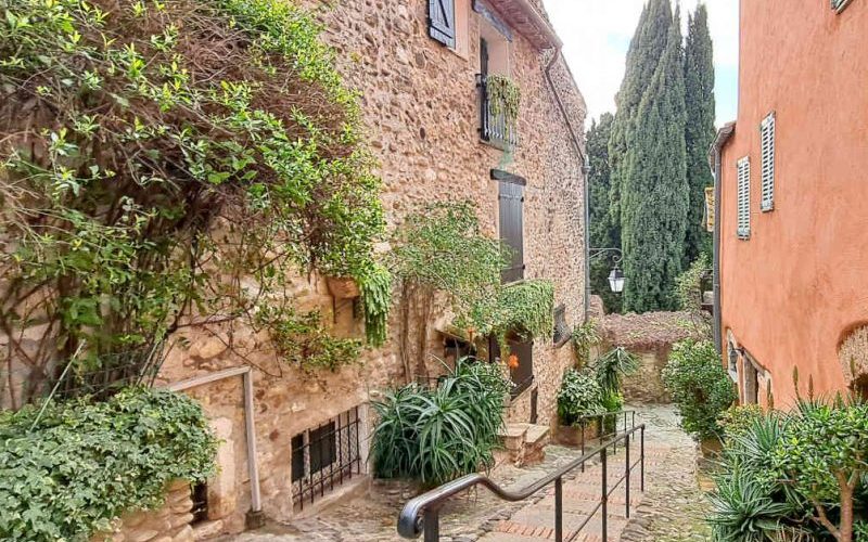 Les cinq plus beaux villages des Alpes-Maritimes méconnus des touristes