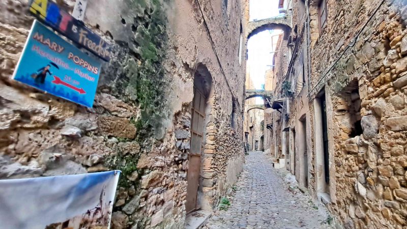 bussana vecchia village italie ruines visiter vacances cote d azur blog