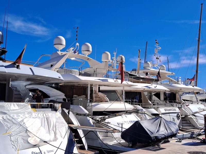 Cannes sous le soleil de la Côte d’Azur en hiver