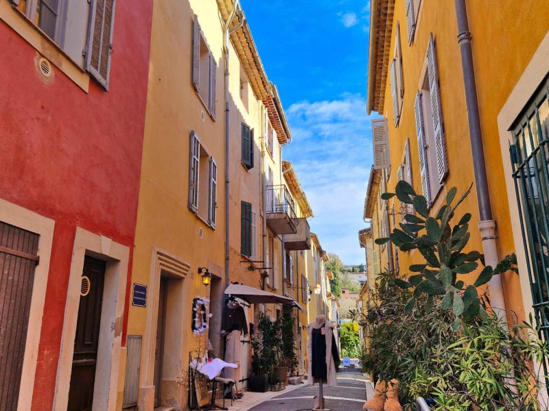 visiter tourisme valbonne village provencal vacances cote dazur blog