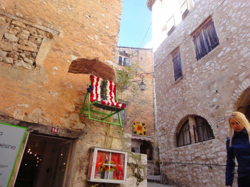 La Fête des violettes en mars à Tourrettes sur loup