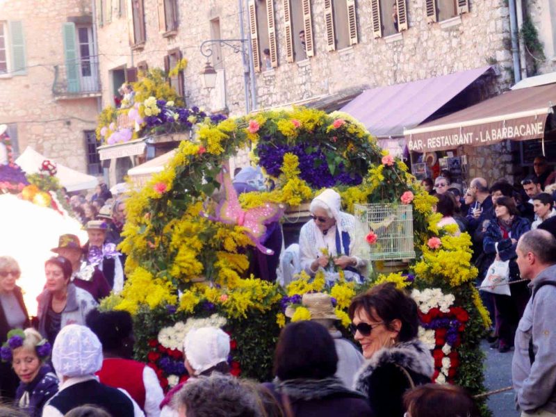 La Fête des violettes en mars à Tourrettes sur loup