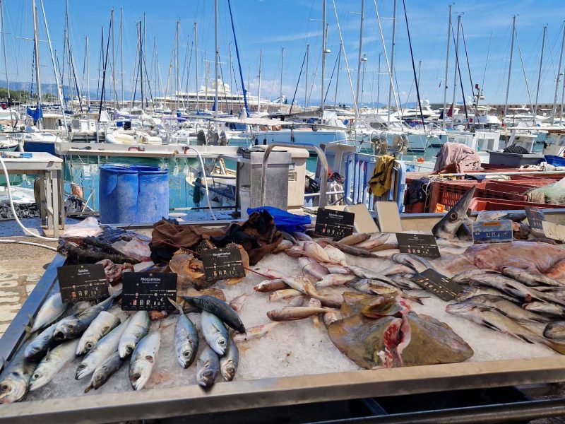 balade-antibes-port-vieille-ville-plages-cap-blog-4