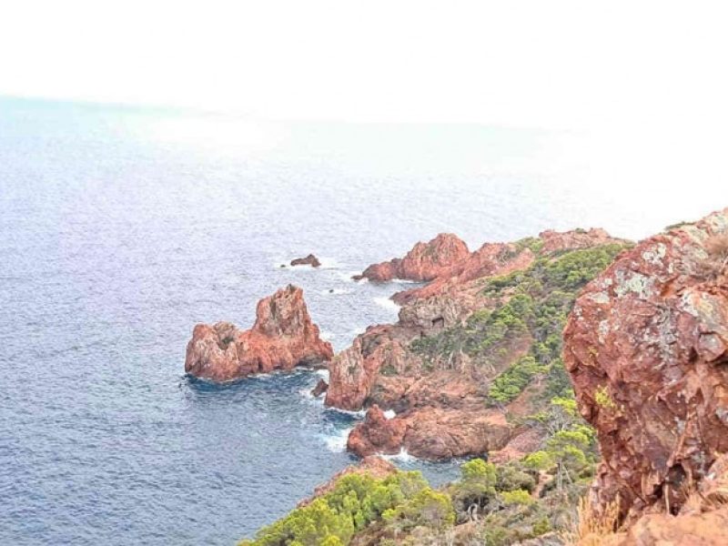 La Corniche d’Or, entre la mer et l’Estérel, de Mandelieu à Saint Raphaël et Fréjus