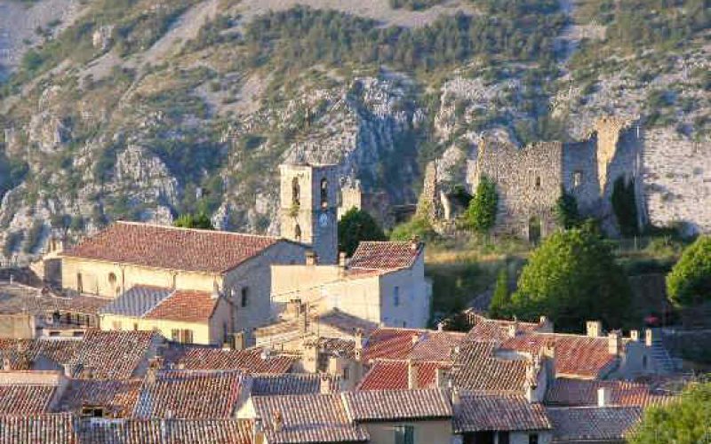 greolieres-village-arriere-pays-cote-d-azur-visiter-pnr-parc-naturel-regional-prealpes-d-azur greolieres-village-arriere-pays-cote-d-azur-visiter-pnr-parc-naturel-regional-prealpes-d-azur